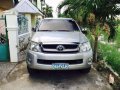 Toyota Hilux G manual diesel Well Maintained-1