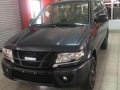 Isuzu Crosswind XL XT XUV Sportivo-5