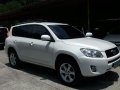 Toyota RAV4 2010 White for sale-0