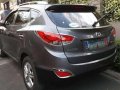 Hyundai Tucson Theta II 2010 model Top of the Line AT (Repriced)-0