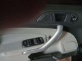Ford Fiesta 2014 (Trend) Sedan-8