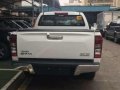 2017 Isuzu 4x2 Dmax 30 CRDI Manual-5