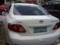 Daihatsu Altis 2009 White for sale-3