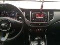 2013 Kia Carens LX at-2