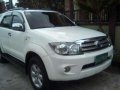 2009 toyota fortuner automatic-0