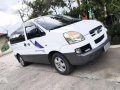 2004 Hyundai Starex GRX MT White For Sale-1