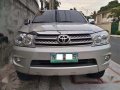 2010 Toyota Fortuner 2.5G MT. 2009.2011.2012.2013.Montero.Everest.MUX-2