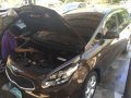 2013 Kia Carens LX at-1