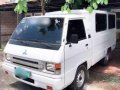 Mitsubishi L300 FB Deluxe 2010 MT White -3