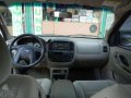 Ford Escape XLT 4x4-9