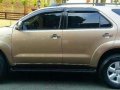 2011 Toyota Fortuner G AT Diesel For Sale-3