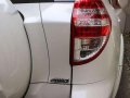 Toyota RAV4 2010 Loaded 4WD rush sale-8