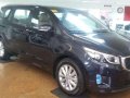 The Hot and Elegant Car Kia Grand Carnival 2.2L ex 7-0