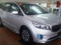 The Hot and Elegant Car Kia Grand Carnival 2.2L ex 7-3