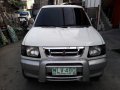 Mitsubishi Adventure 2000 White for sale-1