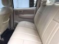 2007 Toyota Hilux limited color gas automatic -7