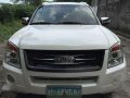 Isuzu Alterra 2013 Automatic 4x2 vs 2009 2010 2011 2012 2014 2015 2016-0