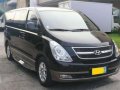 Hyundai Grand Starex 2.5 VGT AT 2011 For Sale -0