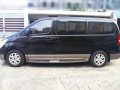 Hyundai Grand Starex 2.5 VGT AT 2011 For Sale -2