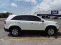 Top of the Line 2011 Kia Sorento EX AT-5