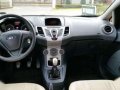 2013 Ford Fiesta Trend-7