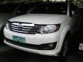 Toyota Fortuner 2014 White for sale-4