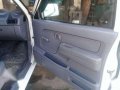 2001 Nissan Frontier Bravado 2.7 for sale -4