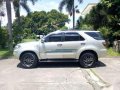 2011 Toyota Fortuner 4x2 for sale -0