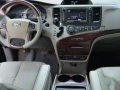 2011 Toyota Sienna Full Options AT (Price Down)-3