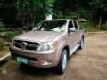 Fresh Toyota Hilux 2005 AT Beige For Sale-2