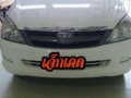 Toyota Innova J 2006 vvti manual transmission like in brand new state-2