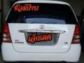 Toyota Innova J 2006 vvti manual transmission like in brand new state-1