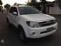 Toyota Fortuner G 2006 AT White For Sale-1