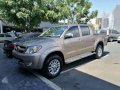 Fresh Toyota Hilux 2005 AT Beige For Sale-5