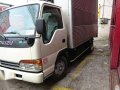 Isuzu truck-2