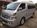Toyota Hiace Gl Grandia 2007 MT Silver For Sale -0