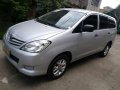 Toyota Innova 2011 E AT Silver For Sale -3