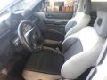 Nissan Xtrail 2005 AT White SUV For Sale-1