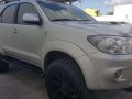 TOYOTA FORTUNER 06MDL like new for sale-1