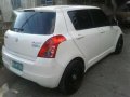 Suzuki Swift AT 2008 White HB For Sale-8