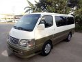 Toyota Hi-ace Super Grandia 2000 MT Diesel for sale -1