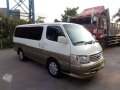 Toyota Hi-ace Super Grandia 2000 MT Diesel for sale -2