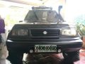 Vitara JLX 2000 SUV black for sale -1