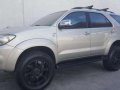 TOYOTA FORTUNER 06MDL like new for sale-0