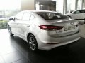 Hyundai Elantra 2017 White for sale-4