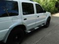 Ford Everest 04 model manual transmission. Diesel engine.-1