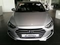 Hyundai Elantra 2017 White for sale-1