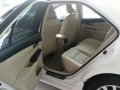 Toyota Camry 2017 White for sale-10