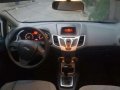 2012 Ford Fiesta Trend 1.4 AT White For Sale-3