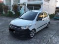 Hyundai i10 2012 White for sale-0